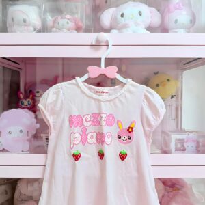 short sleeved pink